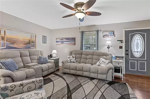 Entry Way - 69 Lanning Dr, Denton, NC 27239 photo 1 of 1