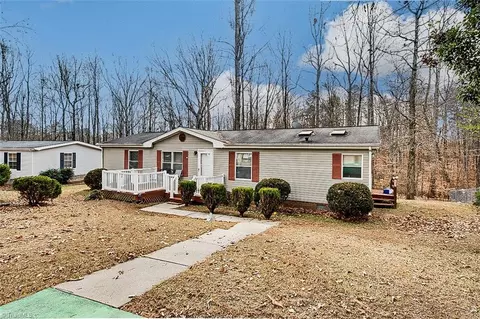 5333 Greywood Dr, Greensboro, NC 27406