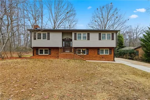 4236 Village Dr, Trinity, NC 27370 photo 1