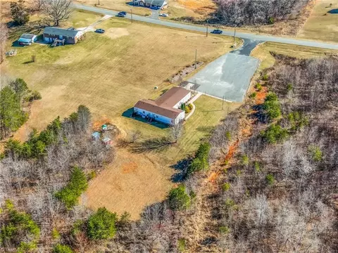 View/Area - 1255 Mountain View Rd, King, NC 27021 photo 1 of 2