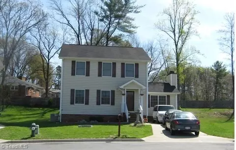 3616 Mcelveen Ct, Greensboro, NC 27401
