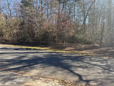 00 Sedgefield Cir, Wilkesboro, NC 28697