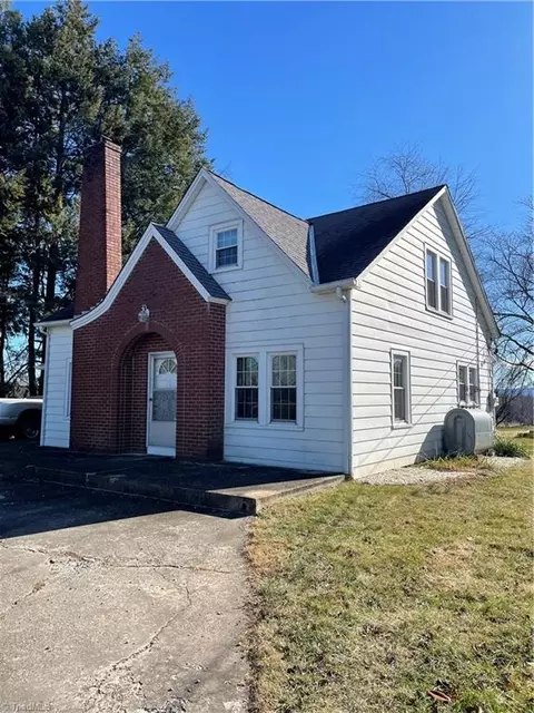 4105 Boone Trl, North Wilkesboro, NC 28659