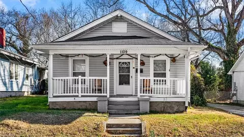 1109 Caldwell St, Greensboro, NC 27406