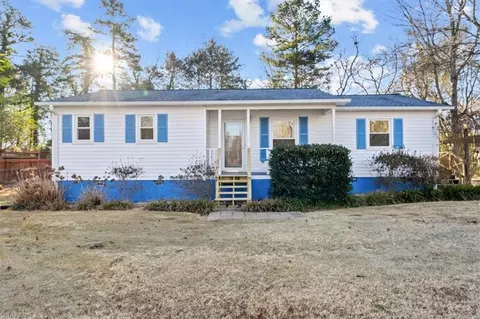 4250 Timber Lea Ln, Ramseur, NC 27316