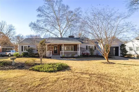 305 Holden Rd, Greensboro, NC 27410
