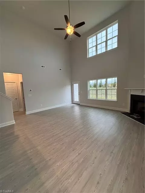 Living - 1911 Darrell Dr, Graham, NC 27253 photo 2 of 2