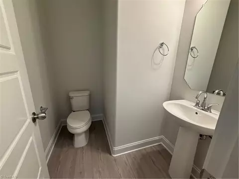 Bath - 1911 Darrell Dr, Graham, NC 27253 photo 1 of 2