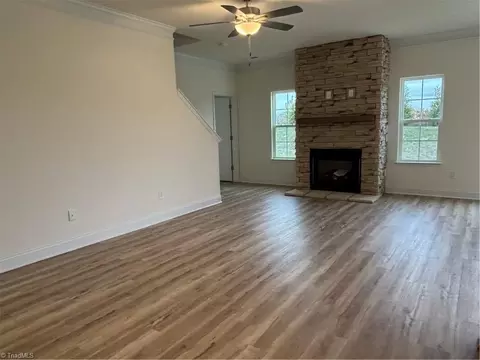 Living - 1917 Darrell Dr, Graham, NC 27253 photo 1 of 1