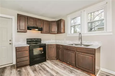 705 Wise Ave, High Point, NC 27260 photo 7