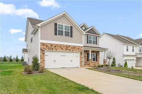 1929 Darrell Dr, Graham, NC 27253 photo 2