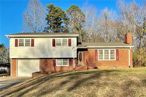 2704 Stokes Ferry Rd, Salisbury, NC 28146