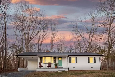 1499 Greene Oak Rd, Asheboro, NC 27205