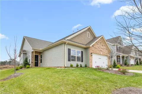 Exterior - 1926 Darrell Dr, Graham, NC 27253 photo 2 of 5
