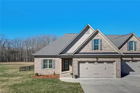 7010 Westfield Village Cir, Summerfield, NC 27358