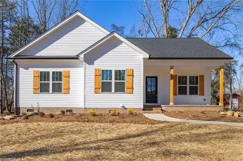 1871 Mount Carmel Church Rd, Reidsville, NC 27320