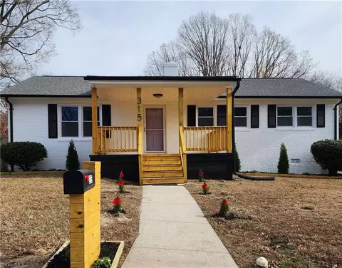 317 Small St, Thomasville, NC 27360