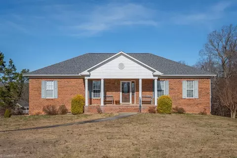 1100 Friedberg Church Rd, Winston Salem, NC 27127