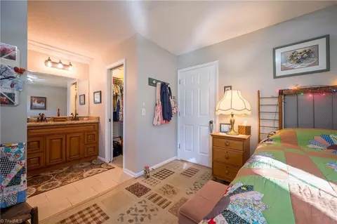 710 Saddle Dr, Pilot Mountain, NC 27041 photo 28