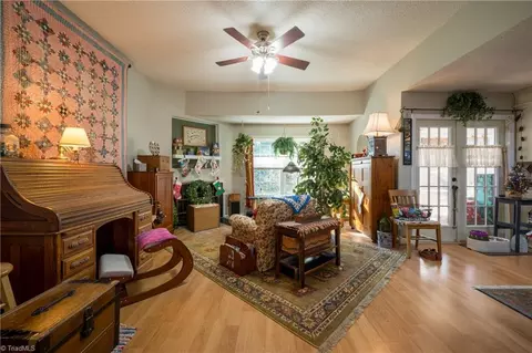 710 Saddle Dr, Pilot Mountain, NC 27041 photo 12