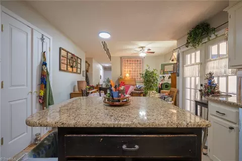 710 Saddle Dr, Pilot Mountain, NC 27041 photo 16