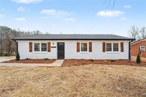 1208 Irving Ave, Eden, NC 27288
