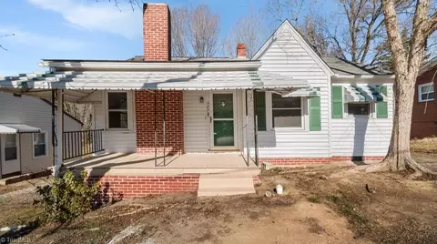 609 Martha Pl, High Point, NC 27263