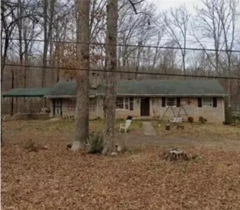 157 Carolina Dr, Reidsville, NC 27320