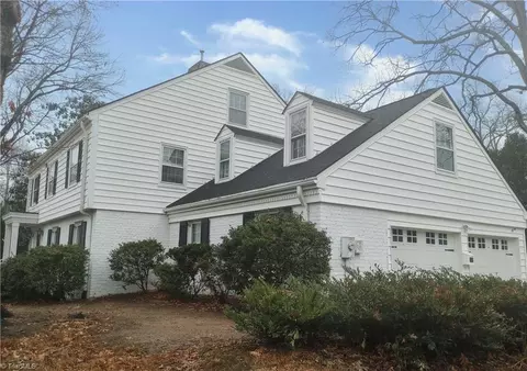801 Parkway Ave W, High Point, NC 27262