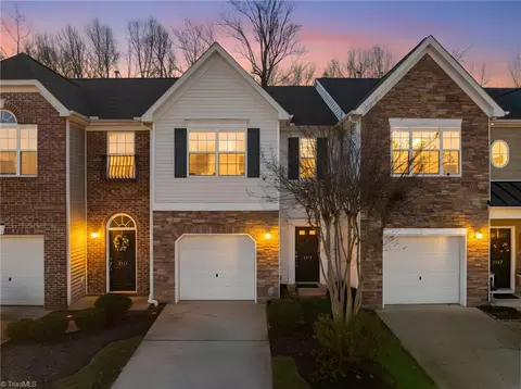 2313 Hartfield Cir, Winston Salem, NC 27103