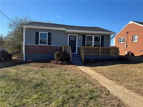 120 Crescent St, Martinsville, VA 24112