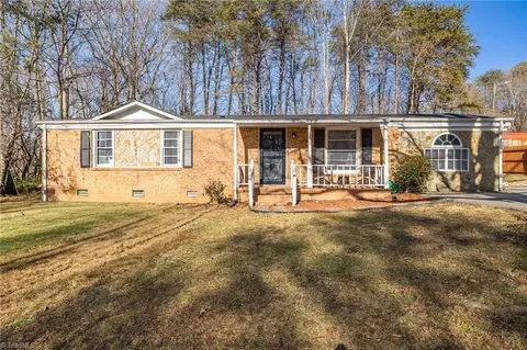 257 Odle Ln, Eden, NC 27288