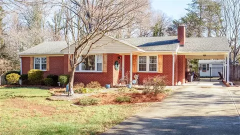 1685 Fairview Blvd, Winston Salem, NC 27127