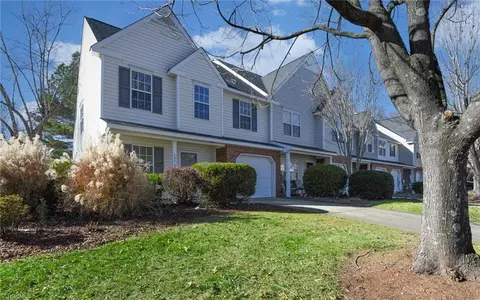 5096 Bartholomews Ln, Greensboro, NC 27407