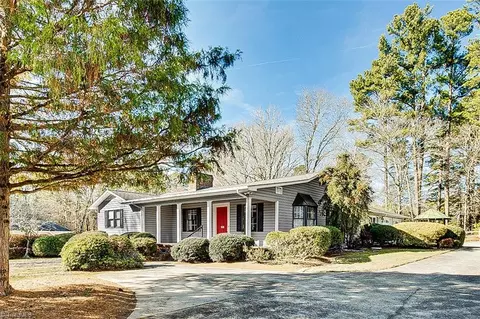729 Fesmire St, Asheboro, NC 27205