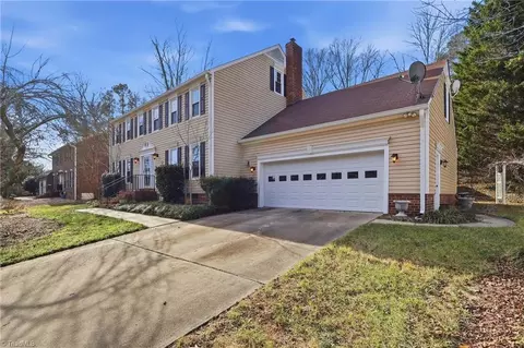 708 Teague Dr, Jamestown, NC 27282