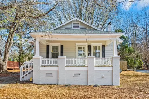 2619 Pinecroft Rd, Greensboro, NC 27407
