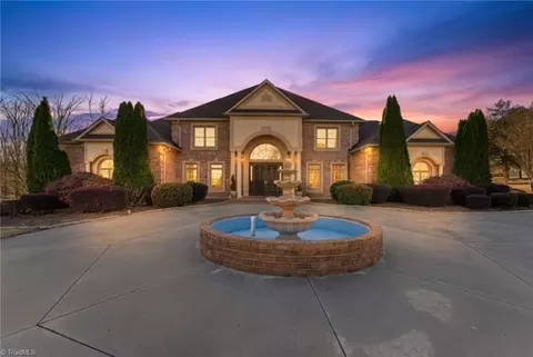 450 Beaver Creek Rd, Lexington, NC 27295