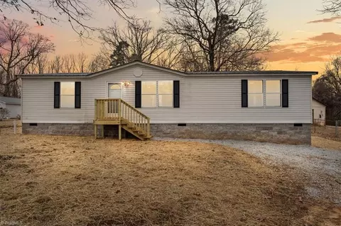 255 Mccranford Rd, Asheboro, NC 27205
