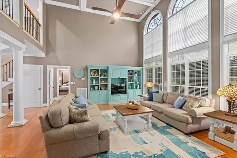 Living - 7435 Trotters Run, Trinity, NC 27370 photo 2 of 3