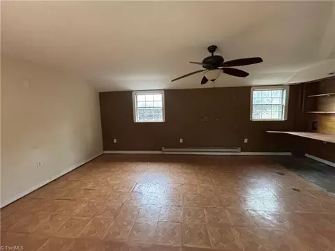 Living - 101 Hemlock Ct, King, NC 27021 photo 4 of 4