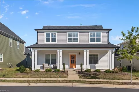 1736 Eastover Dr, Kernersville, NC 27284