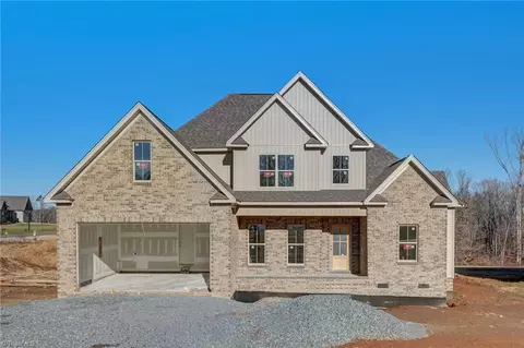 101 Shady Spring Dr, Reidsville, NC 27320