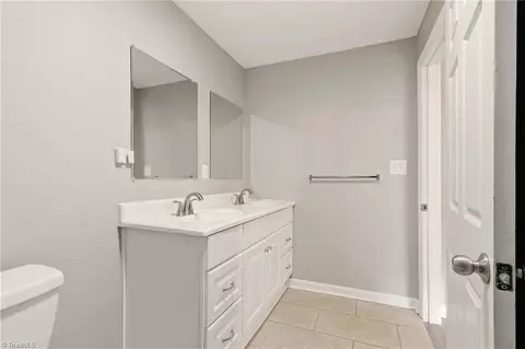1108 Worth St, High Point, NC 27260 photo 20