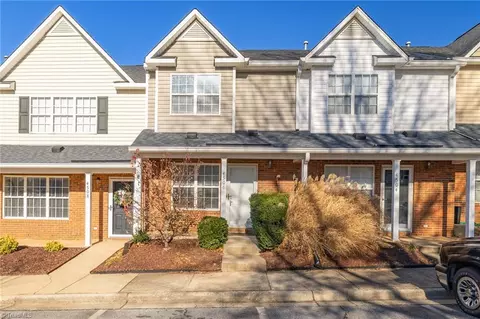 4506 Cross Ridge Ln, Greensboro, NC 27410