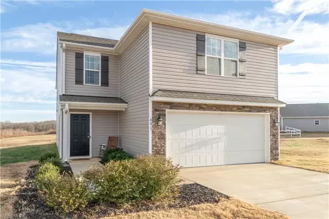 401 Altavista Dr, Clemmons, NC 27012