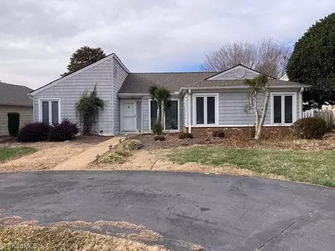 116 Spyglass Dr, Advance, NC 27006