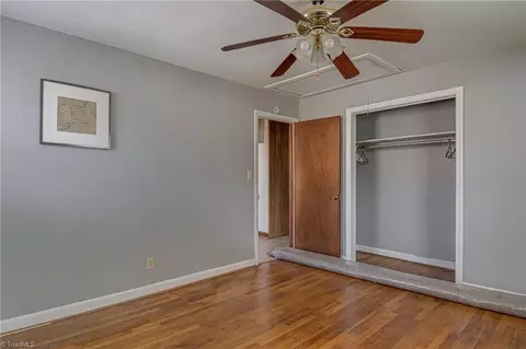 Bedroom - 513 Ridgecrest Dr, High Point, NC 27262 photo 6 of 6