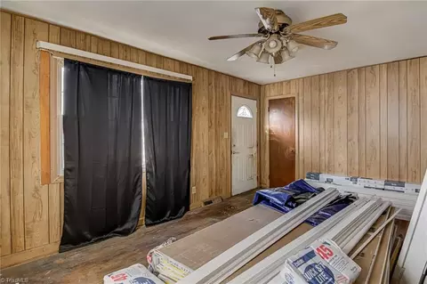 Living - 513 Ridgecrest Dr, High Point, NC 27262 photo 3 of 3
