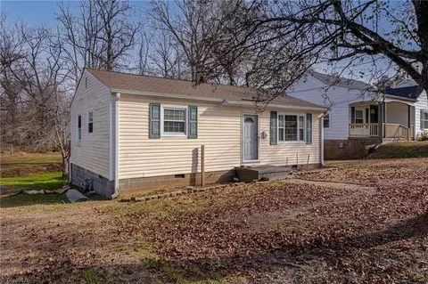 Other - 513 Ridgecrest Dr, High Point, NC 27262 photo 3 of 5